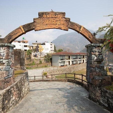 Gateway Himalaya Resort Ghanpokhara Exterior foto