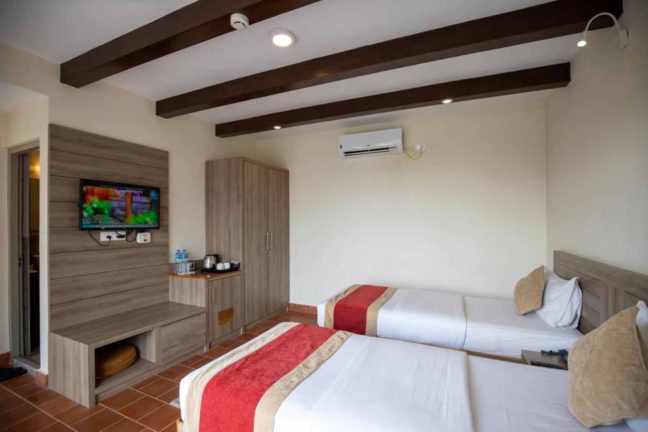 Gateway Himalaya Resort Ghanpokhara Exterior foto