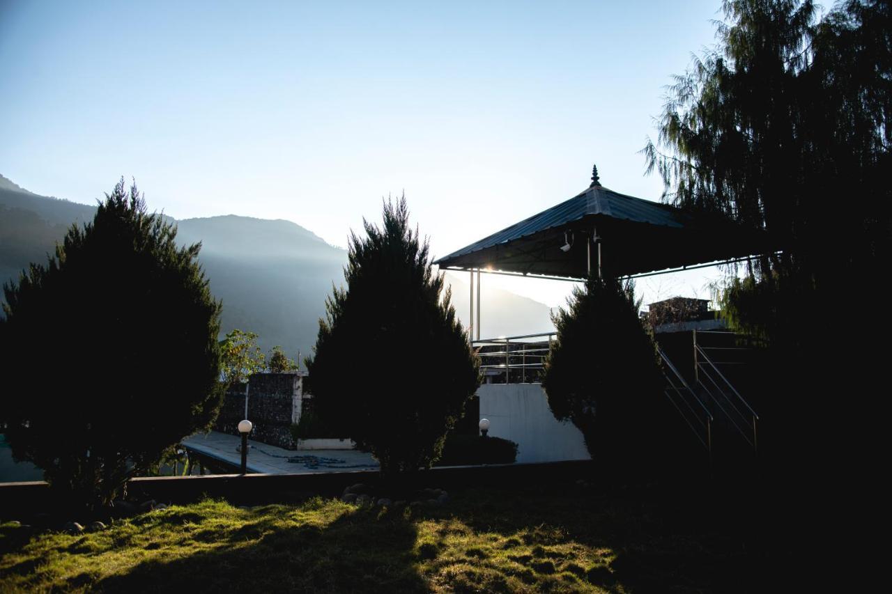 Gateway Himalaya Resort Ghanpokhara Exterior foto