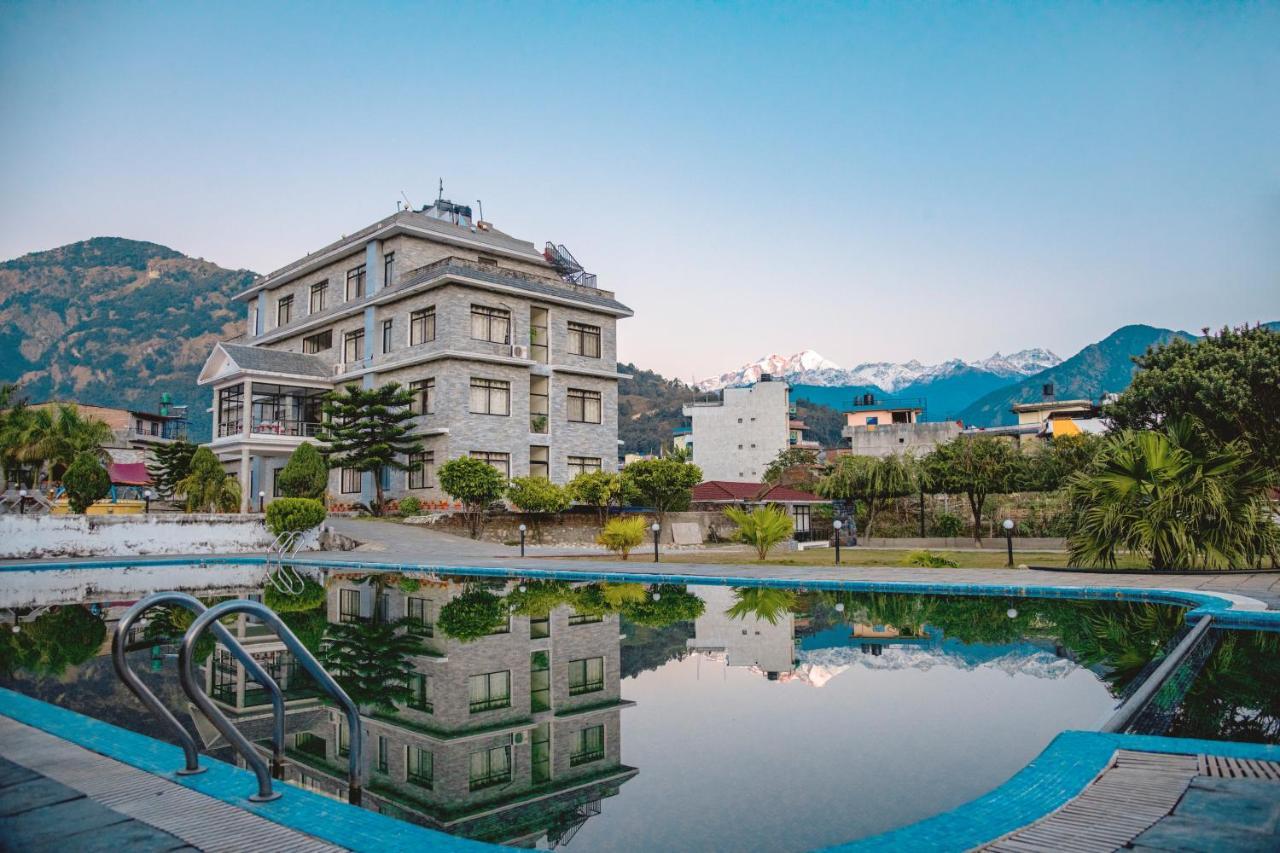 Gateway Himalaya Resort Ghanpokhara Exterior foto