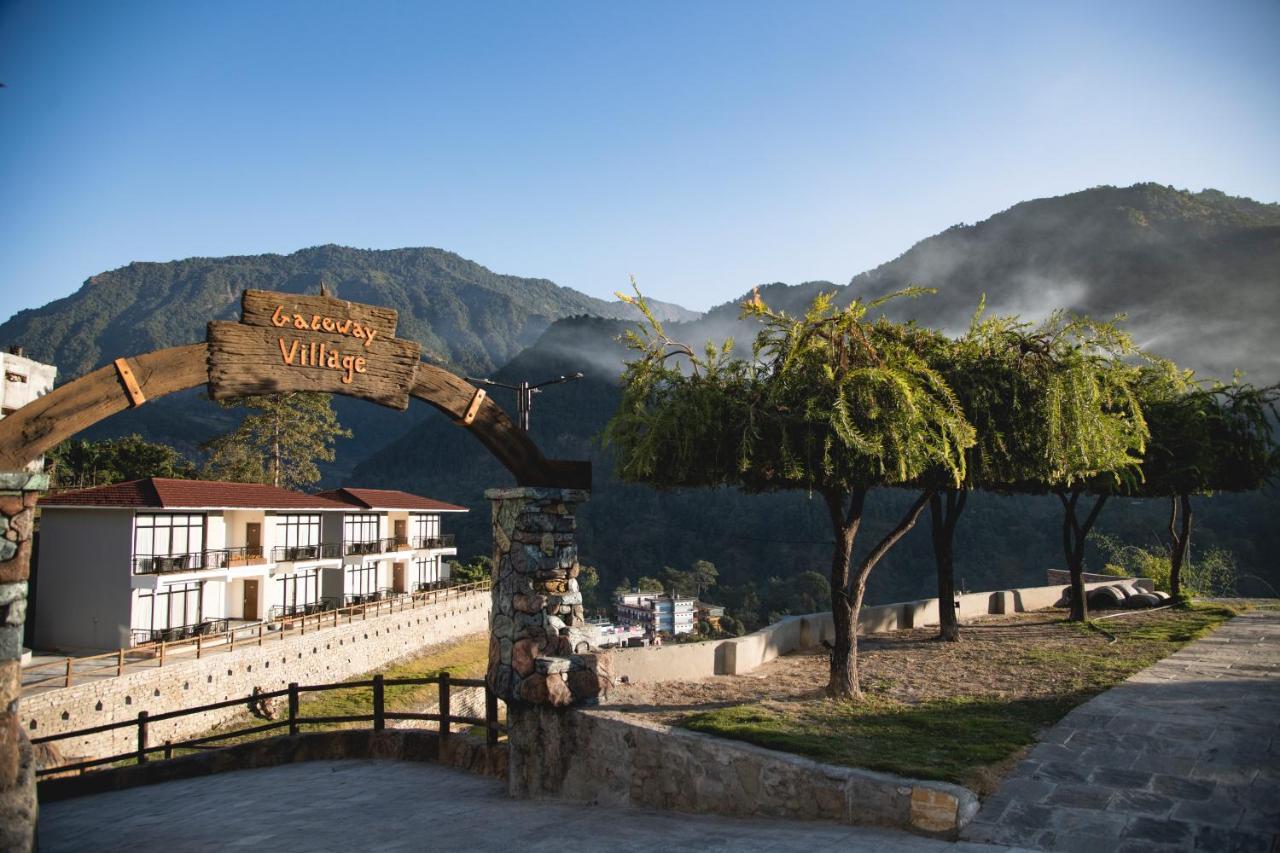 Gateway Himalaya Resort Ghanpokhara Exterior foto